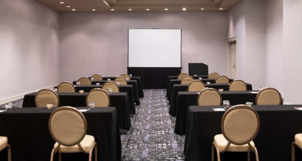 Crowne Plaza Baltimore - Inner Harbor Image 41